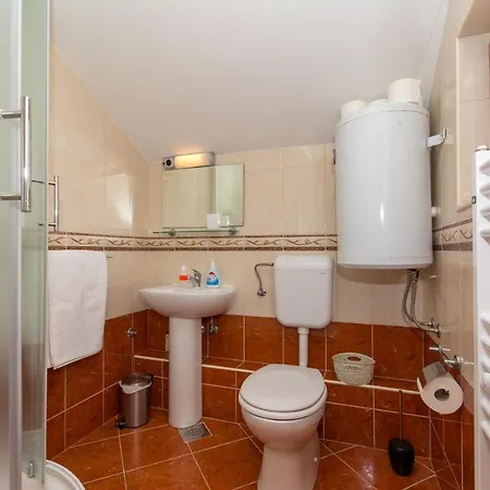 Modern With Sea View شقة